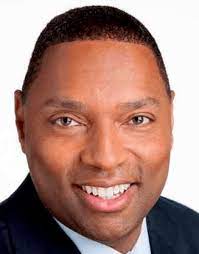 Wisdom Martin FOX 5 Bio, Age, Height, Parents, Wife, Salary, and Net Worth